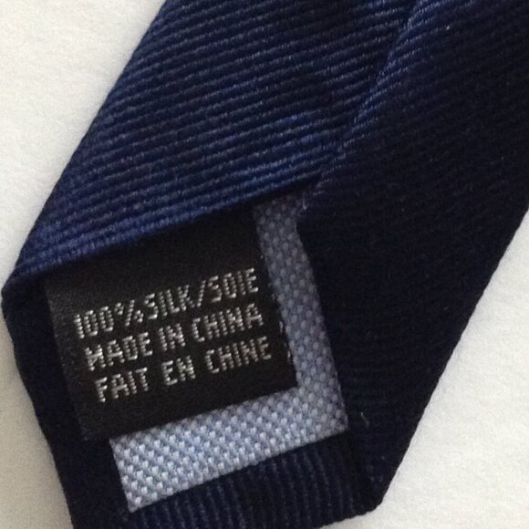 Tommy Hilfiger Necktie Pink Blue  Plaid Silk Tie Men's Accessories - Picture 4 of 5